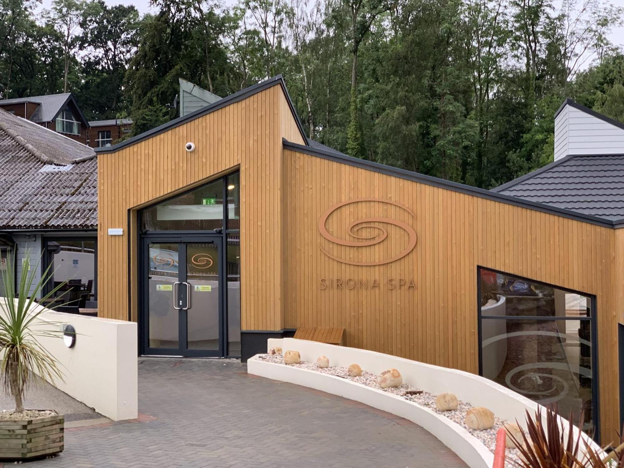 Conkers Lodge For 6 With Hot Tub & Secluded Decking - Spa Resort In Devon Chudleigh Exterior foto